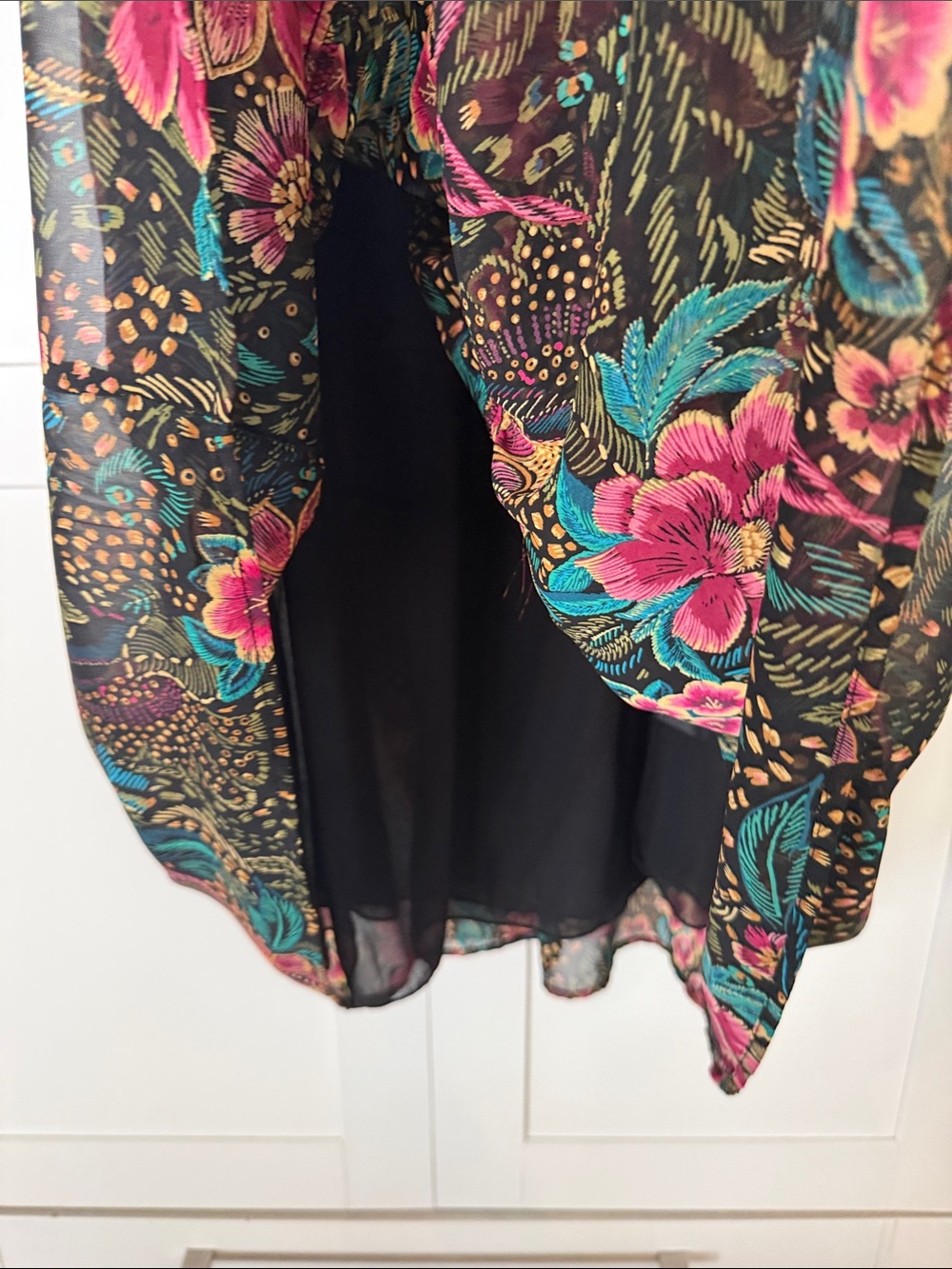Evereve Black Maxi Skirt with Pink & Teal Floral Print - Picture 3 of 6